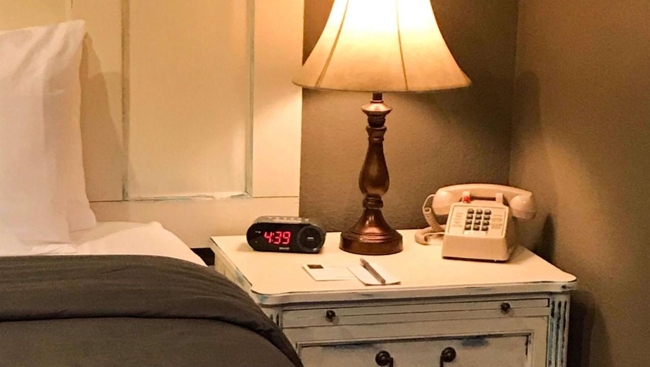 Dodge Peak Lodge Bonners Ferry Εξωτερικό φωτογραφία